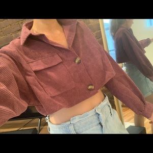 Mauve S cropped long sleeve shirt. Tag still on!